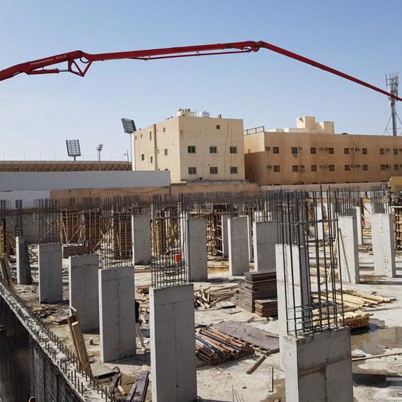 إنشاء دشم وتحصينات بالدفاع الجوي